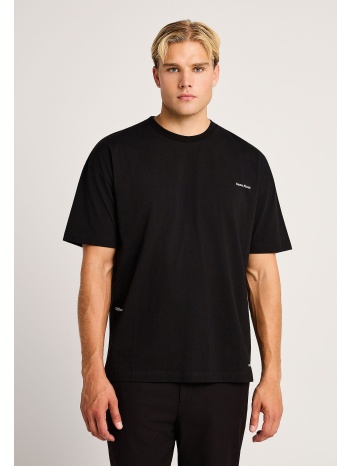 t-shirt oversized με πολύχρωμη στάμπα στην πλάτη