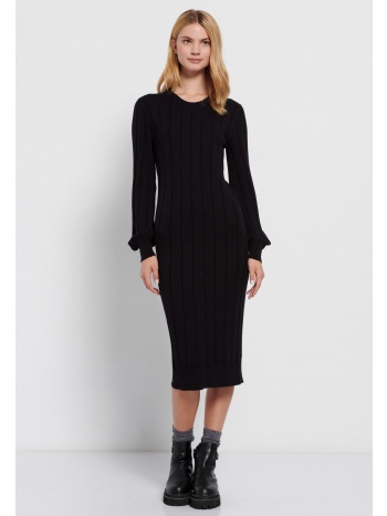 midi πλεκτό φόρεμα