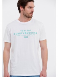 t-shirt με τύπωμα στο στήθος