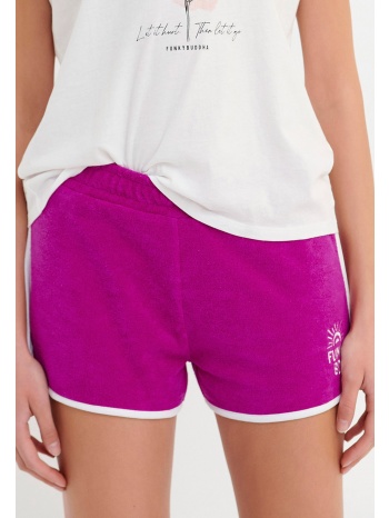αθλητικό σορτς σε πετσετέ ύφασμα