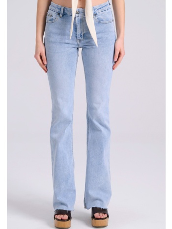 flare fit τζιν παντελόνι με raw edges