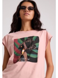 γυναικείο t-shirt με τύπωμα σε boho look