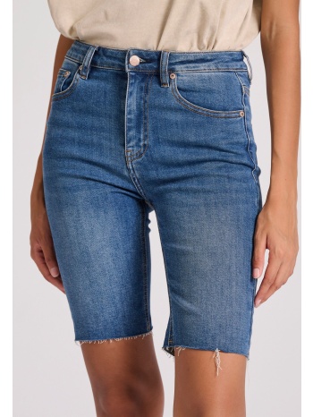 γυναικεία τζιν βερμούδα με raw edges