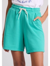 αθλητική βερμούδα με τύπωμα στην πίσω τσέπη