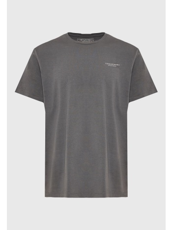 t-shirt με λαιμόκοψη - the essentials