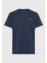 t-shirt με λαιμόκοψη - the essentials