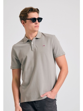 polo μπλούζα με κεντημένο logo - the essentials