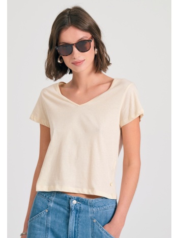 γυναικείο βαμβακερό t-shirt με άνοιγμα v
