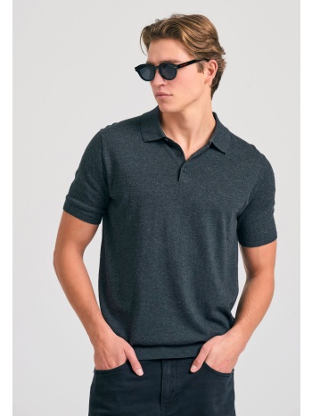 πλεκτή polo μπλούζα σε μελανζέ πλέξη
