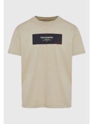 ανδρικό t-shirt με frame τύπωμα στο στήθος