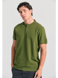 μπλούζα polo με λαιμό mao και κέντημα στο μανίκι