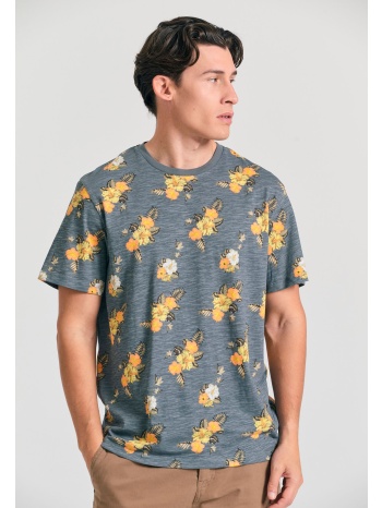 t-shirt με all over τύπωμα