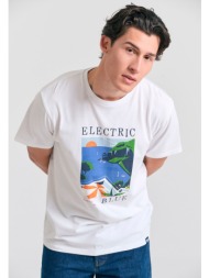 t-shirt με φωτογραφικό τύπωμα