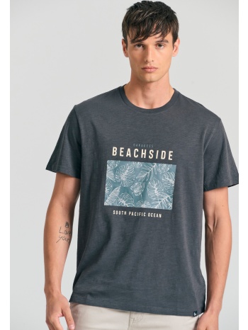 t-shirt με frame τύπωμα στο στήθος garage 55.