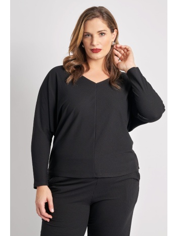 μπλούζα ριπ με v σε προσφορά