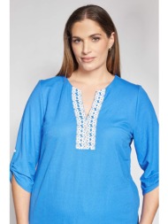 μπλούζα με v και διάτρητο κέντημα