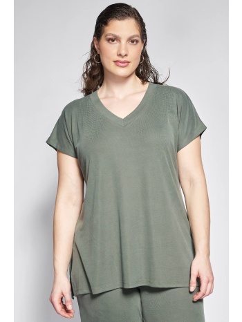 μπλούζα ριπ σε άνετη γραμμή