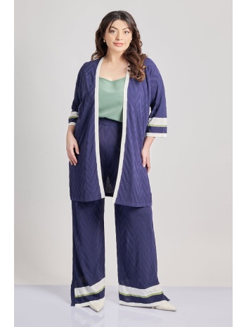 πλεκτή ανάγλυφη παντελόνα σε προσφορά