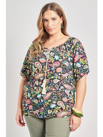 μπλούζα από ρεγιόν εμπριμέ με ελαστική λαιμόκοψη σε προσφορά