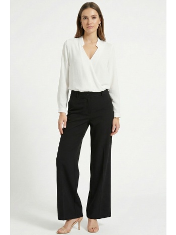 μαυρη παντελονα με φερμουαρ και κουμπι σε προσφορά