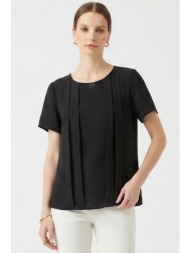 μαυρη μπλουζα με πιετες