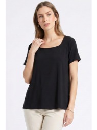 μαυρη μπλουζα με ...