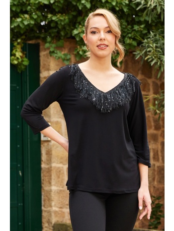 μαυρη μπλουζα με κροσια σε προσφορά