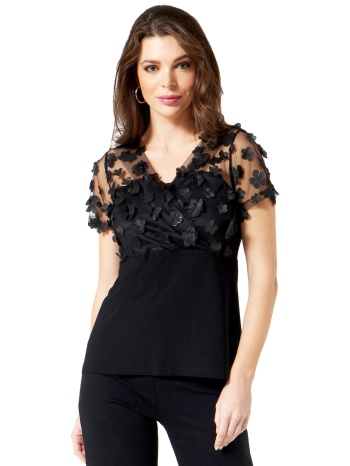 μαυρη κρουαζε μπλουζα με απλικε λουλουδια σε προσφορά