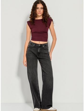 αμάνικο κροπ τοπ με σούρες και βάτες (berry) σε προσφορά