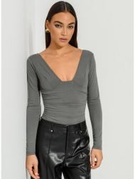 τοπ με v λαιμόκοψη και ανοιχτή πλάτη (khaki)