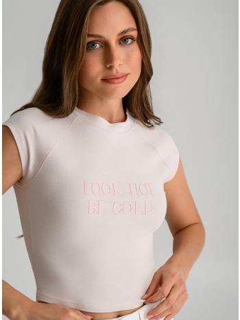 εφαρμοστό κροπ t-shirt με print (baby.pink)