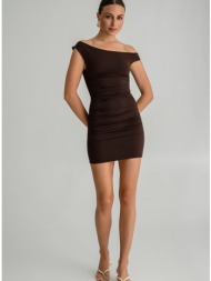 μίνι one-shoulder λύκρα φόρεμα με σούρες (brown)
