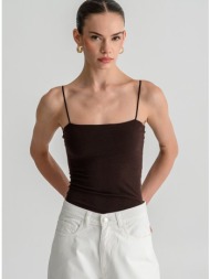 αμάνικο basic τοπ με τετράγωνο ντεκολτέ (brown)