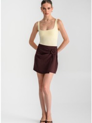 μίνι φούστα με διακοσμητική αγκράφα (brown)