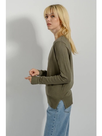 basic πλεκτό με στρογγυλή λαιμόκοψη (khaki) σε προσφορά