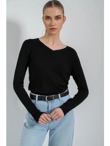 basic πλεκτό με v ντεκολτέ (black) σε προσφορά