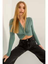 ριπ κροπ τοπ με λεπτομέρεια κόμπου (d.mint)