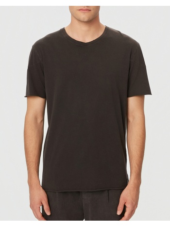 dirty laundry open stitches t-shirt dlmt000656-vintage