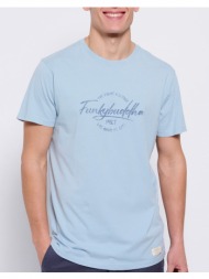 funky buddha t-shirt με branded τύπωμα σε vintage look fbm007-025-04-foggy lightblue