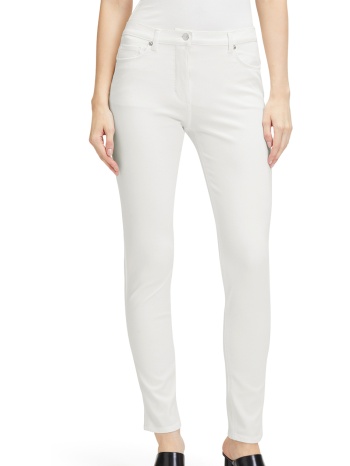 betty barclay jeans 6658/1289-1620 white σε προσφορά