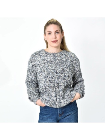 πλεκτή αφράτη πουλόβερ με πολύχρωμες νηματιές γκρι 27206