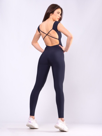 s917 | akita navy s917 σε προσφορά