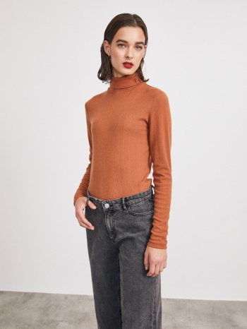 zoot.lab valette turtleneck brown 61% polyester, 33% rayon σε προσφορά