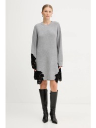 φόρεμα με προσθήκη ...