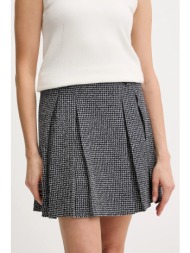 φούστα dkny κύριο υλικό: 74% πολυεστέρας, 26% βαμβάκι
φόδρα: 95% πολυεστέρας, 5% ελαστάν