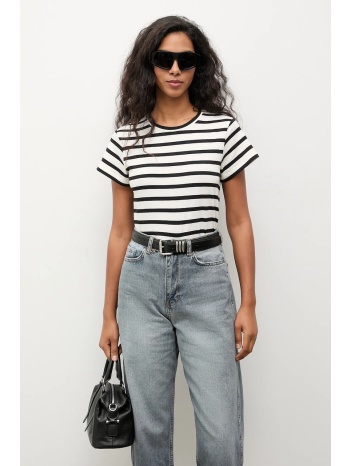 μπλουζάκι answear.lab 48% modal, 47% βαμβάκι, 5% ελαστάν