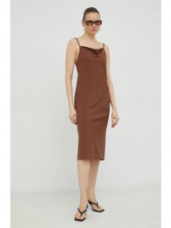φόρεμα samsoe samsoe χρώμα: καφέ κύριο υλικό: 88% lenzing ecovero βισκόζη, 12% πολυεστέρας
φόδρα: 10