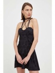 φόρεμα for love & lemons χρώμα: μαύρο κύριο υλικό: 100% ρεγιόν
εσωτερικό: 98% ανακυκλωμένος πολυεστέ