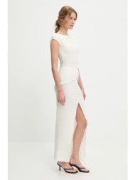 μπλούζα και φούστα ...