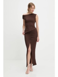 μπλούζα και φούστα ...